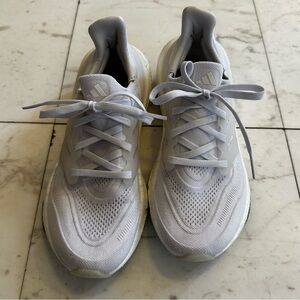 Adidas Ultra Boost Womens Size 8